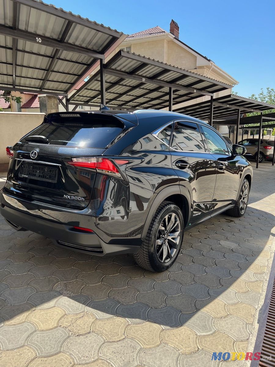 2017' Lexus Nx Series photo #4