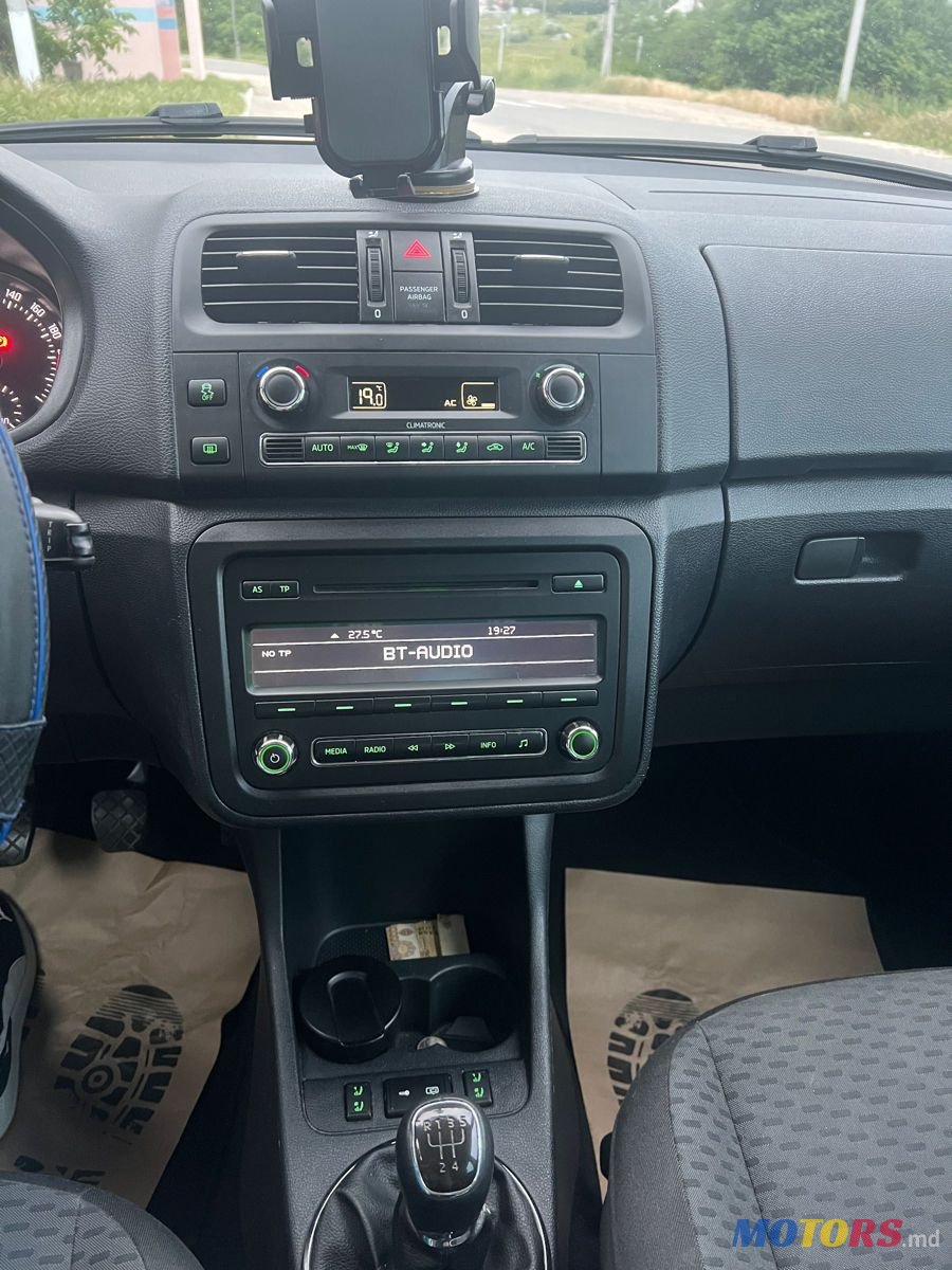 2014' Skoda Fabia photo #4