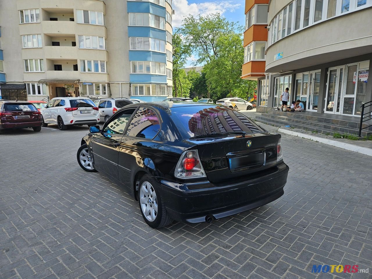 2003' BMW 3 Series photo #2