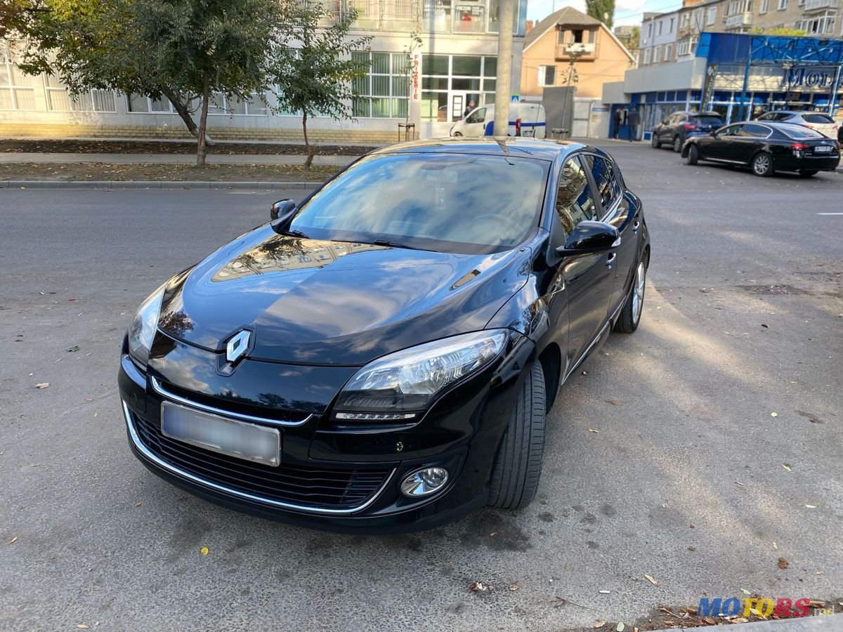 2012' Renault Megane photo #1