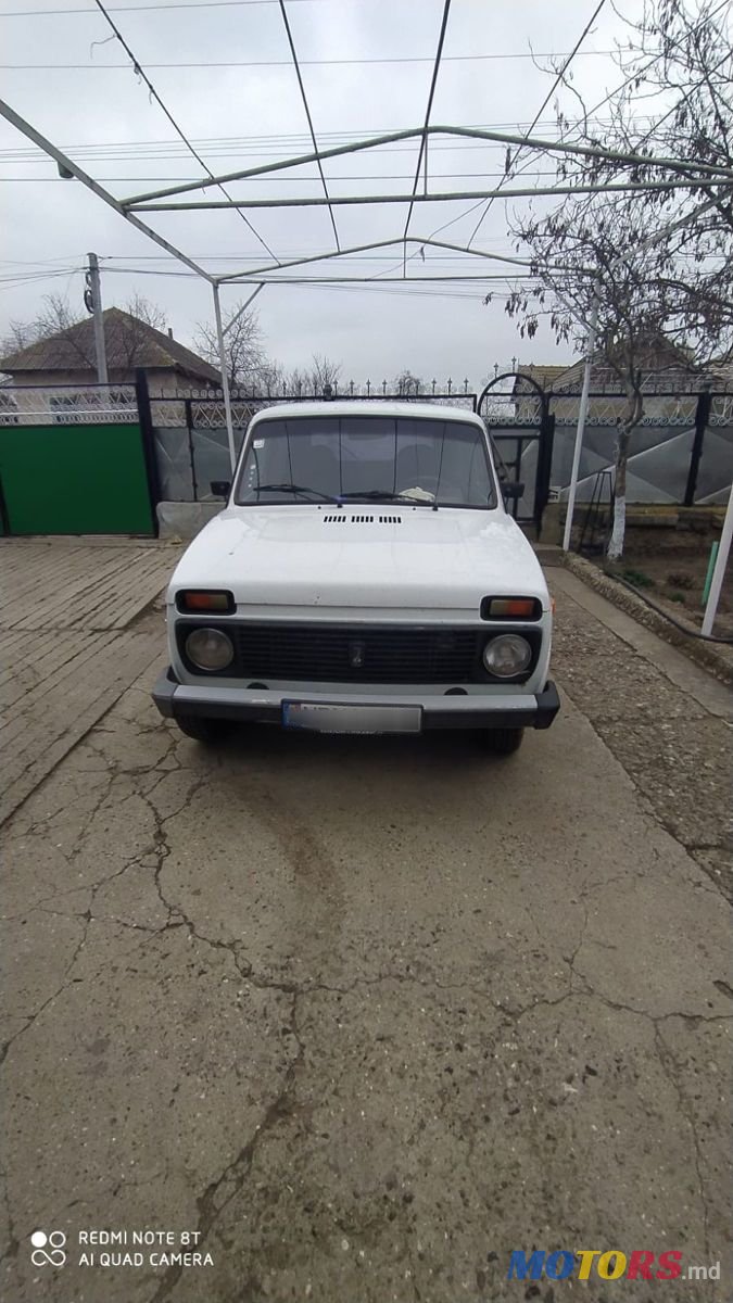 2005' ВАЗ 2121 Niva photo #1