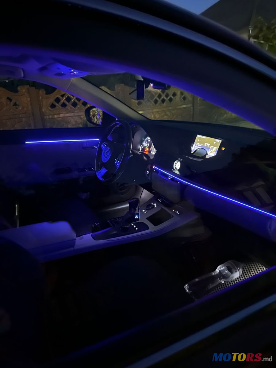 2016' Lexus Es Series photo #5