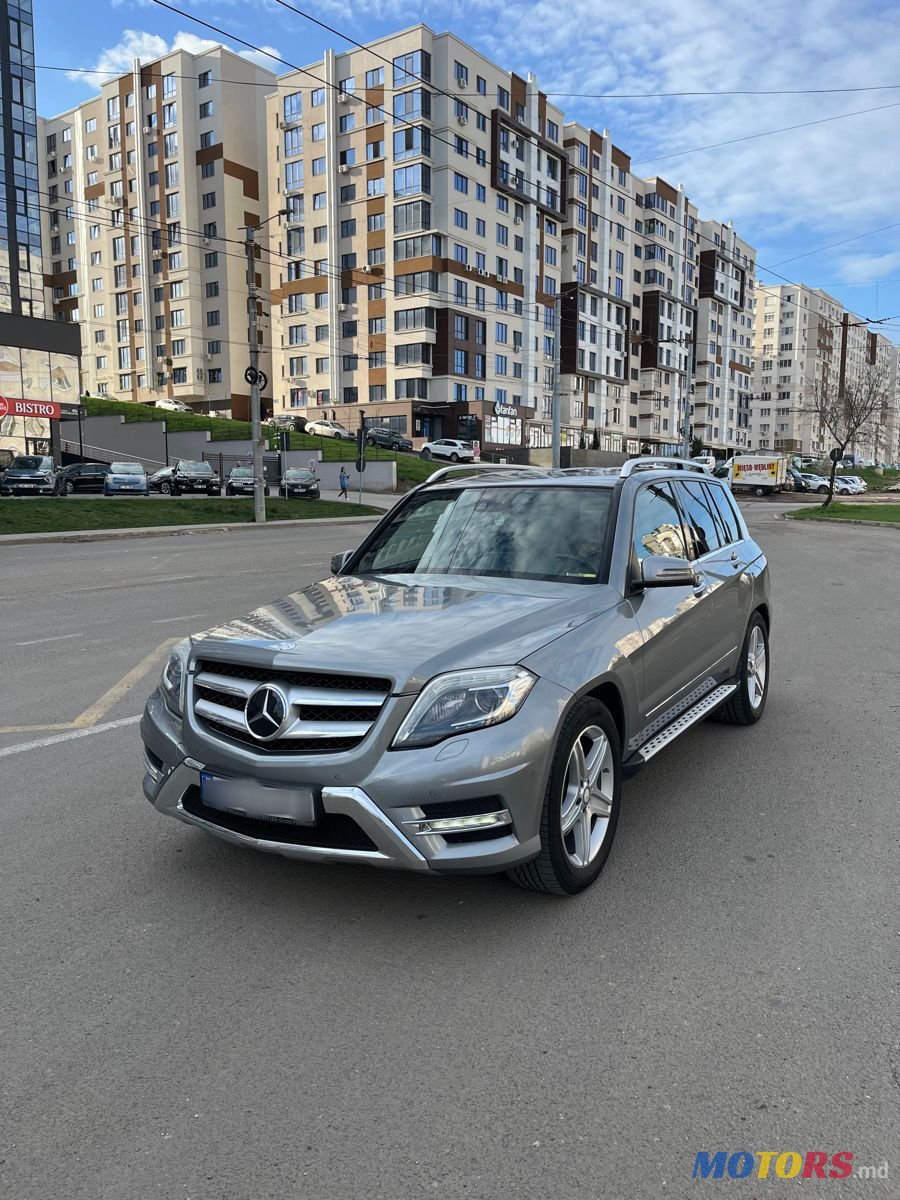 2014' Mercedes-Benz GLK-Class photo #6