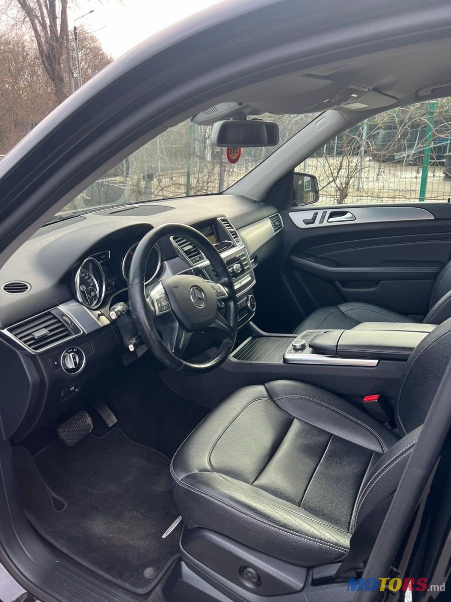 2013' Mercedes-Benz M-Class photo #6