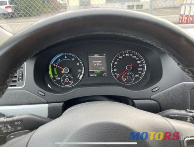 2014' Volkswagen Jetta photo #3