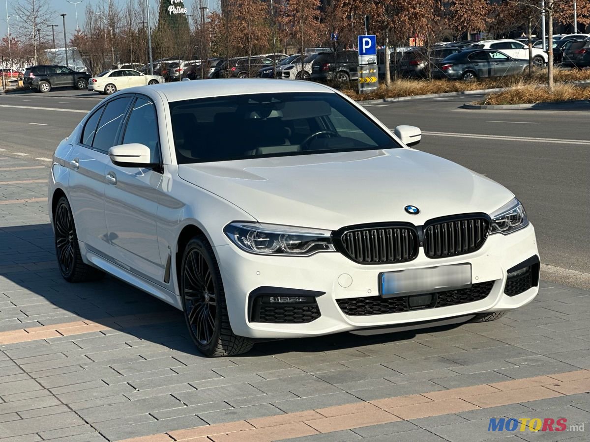 2020' BMW 5 Series photo #2