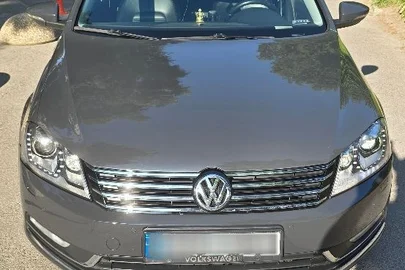 2013' Volkswagen Passat