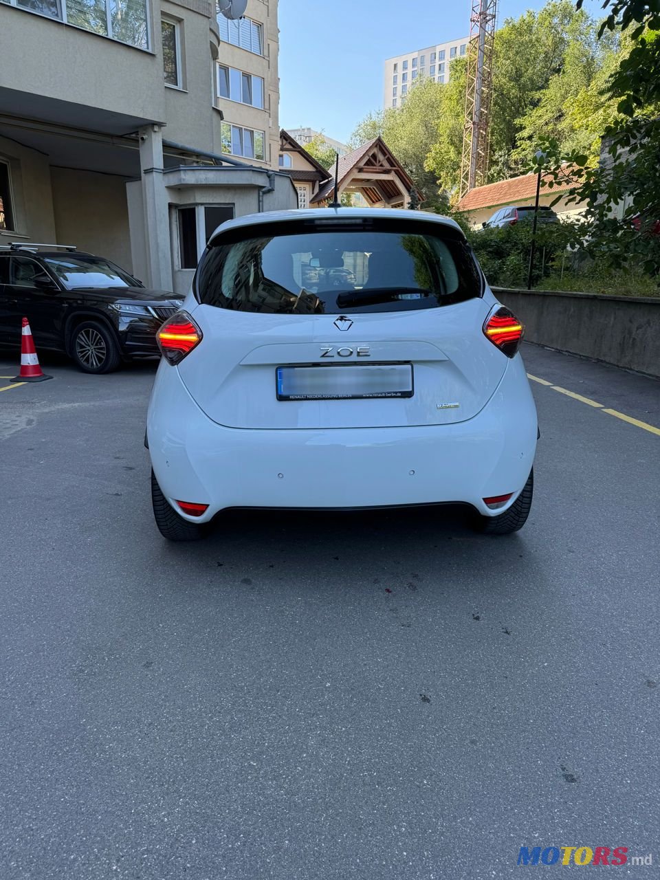 2020' Renault Zoe photo #2