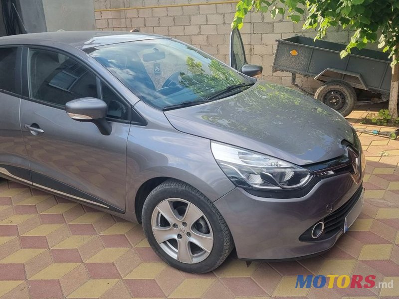 2016' Renault Clio photo #3
