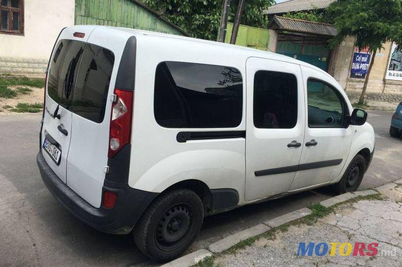 2012' Renault Kangoo photo #3