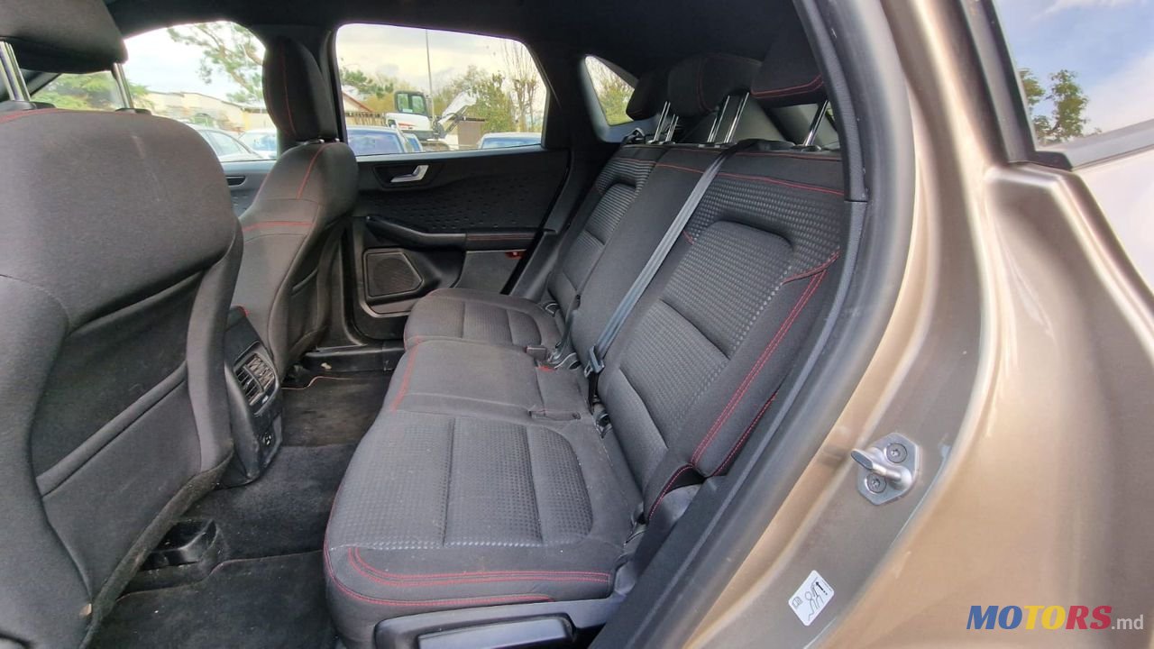 2020' Ford Kuga photo #5