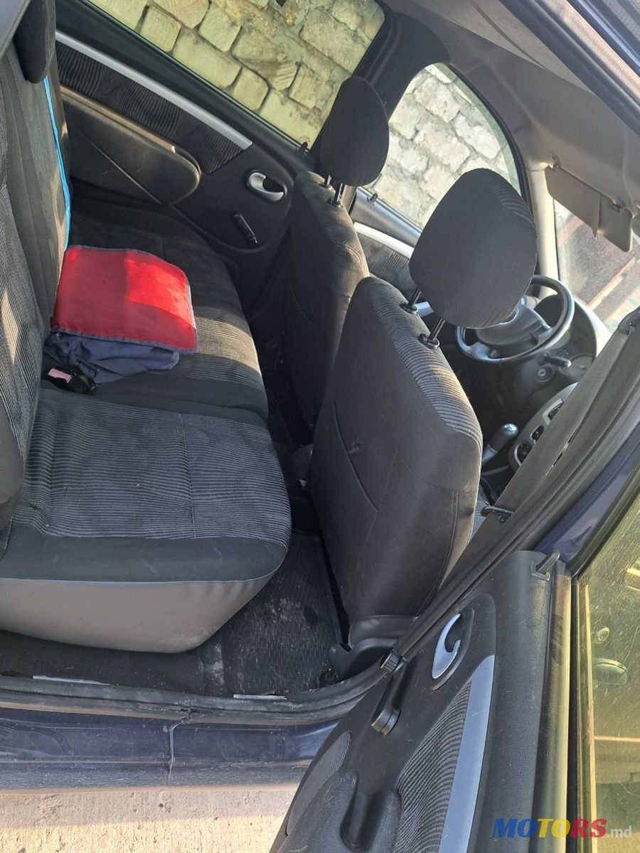 2008' Dacia Logan Mcv photo #6