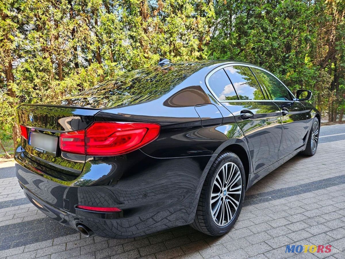 2018' BMW 5 Series photo #4