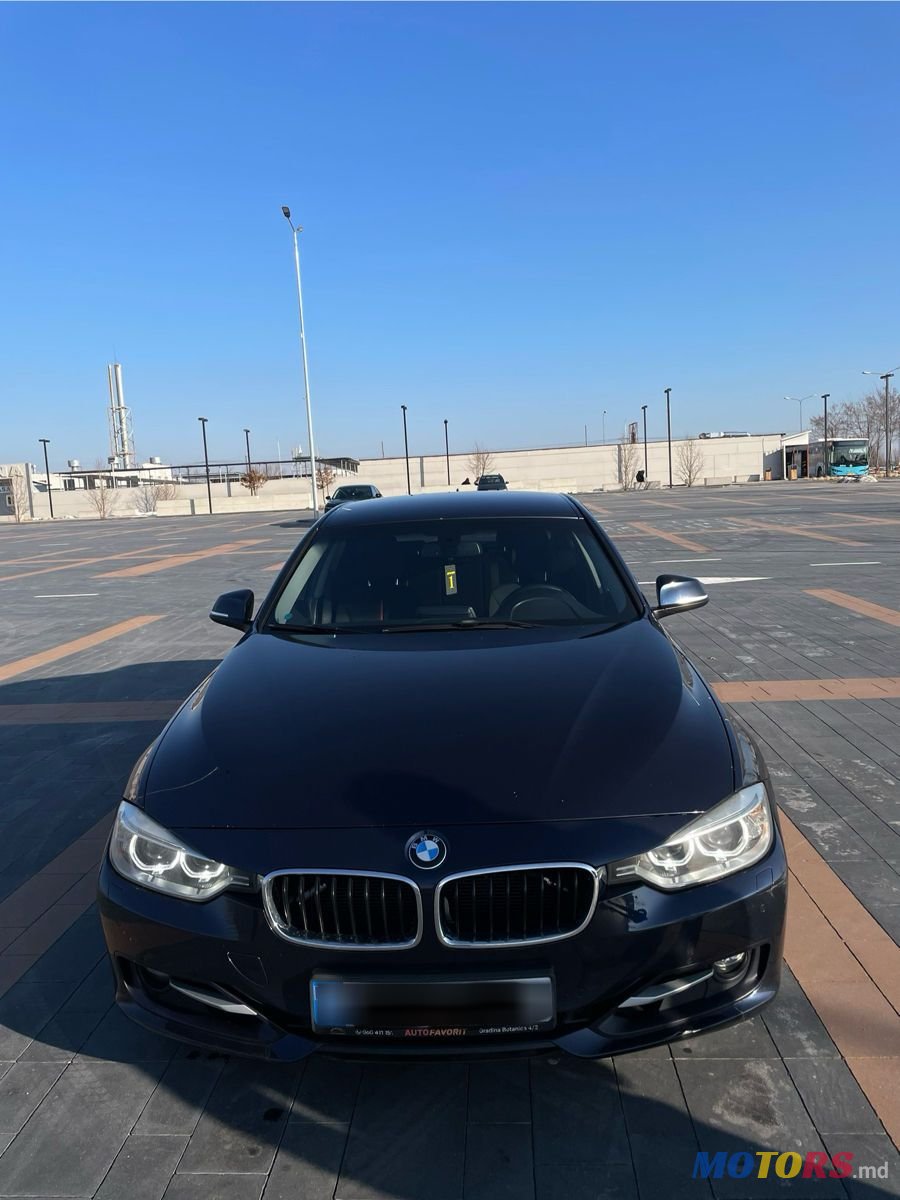 2014' BMW 3 Series photo #2