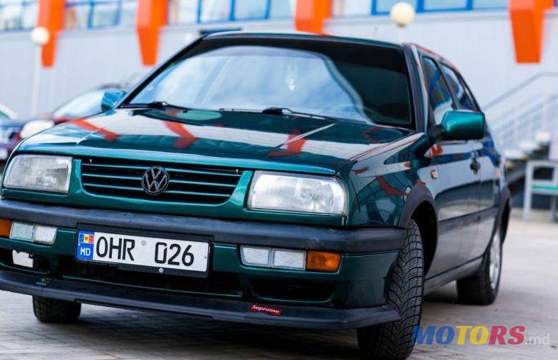 1997' Volkswagen Vento photo #2