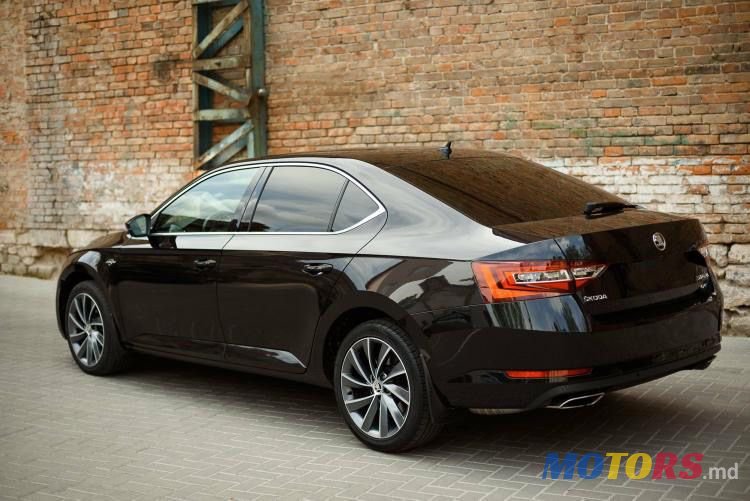 2016' Skoda Superb photo #6