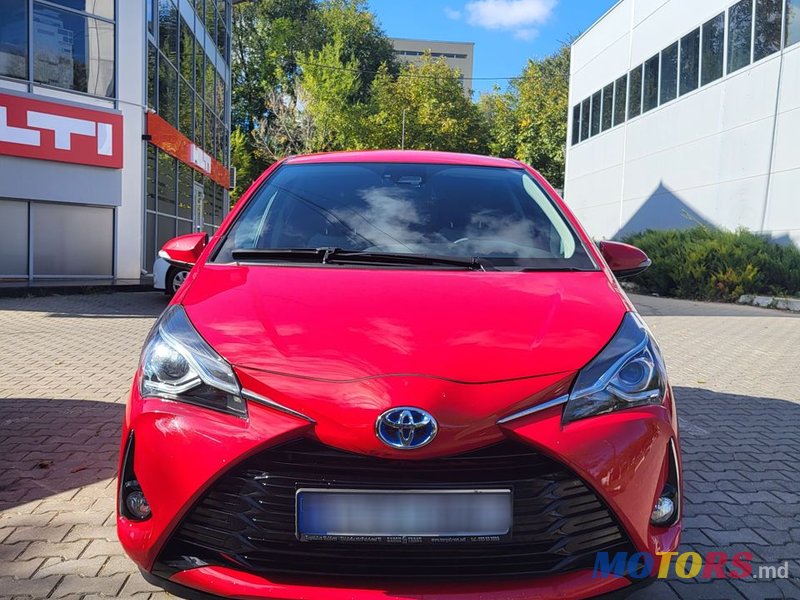 2020' Toyota Yaris photo #2