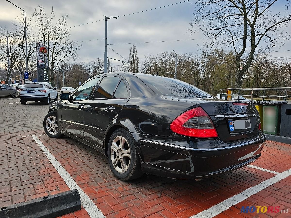 2007' Mercedes-Benz E Класс photo #1
