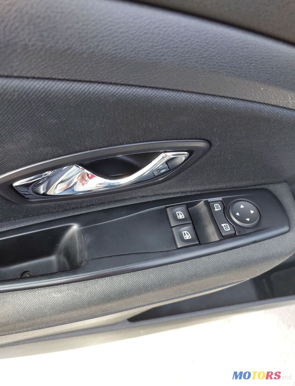 2013' Renault Megane photo #6