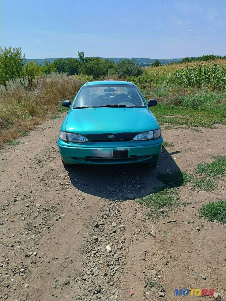 1997' Hyundai Accent photo #3