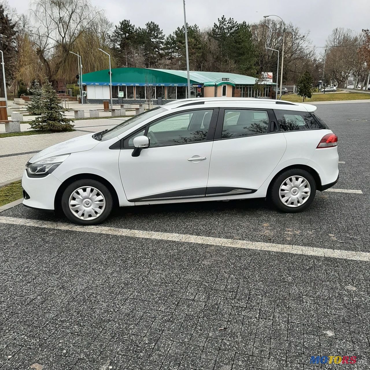 2015' Renault Clio 4 photo #2