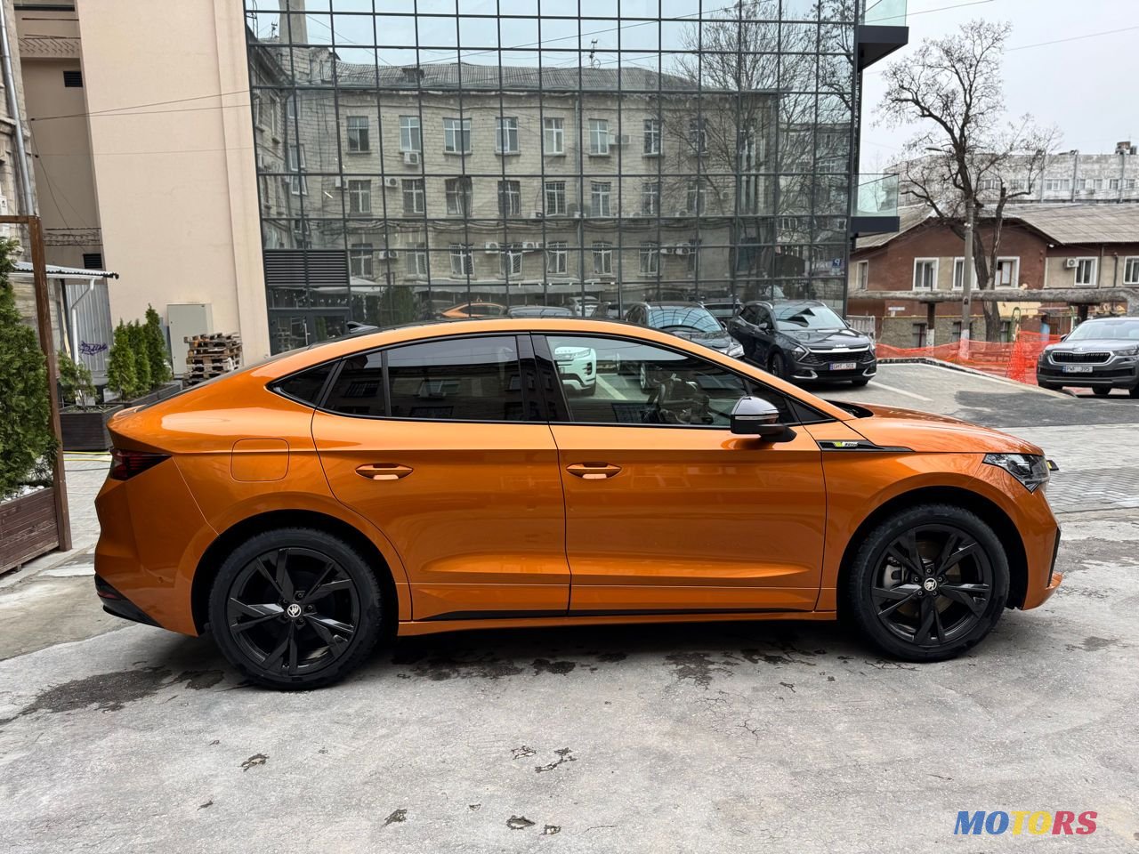 2023' Skoda Enyaq Coupe photo #4