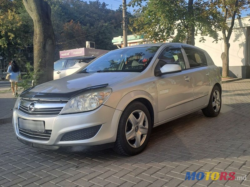 2007' Opel Astra photo #2