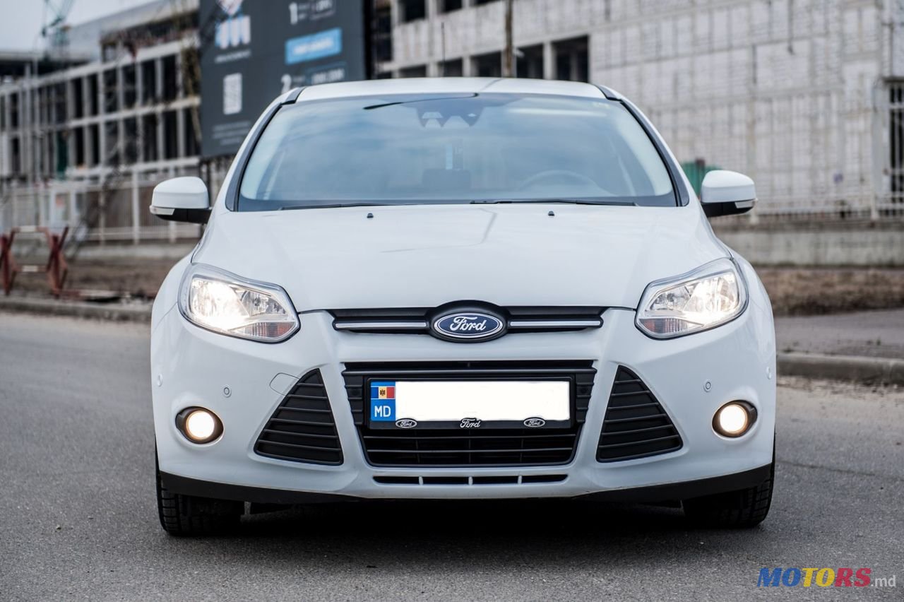 2013' Ford Focus photo #3