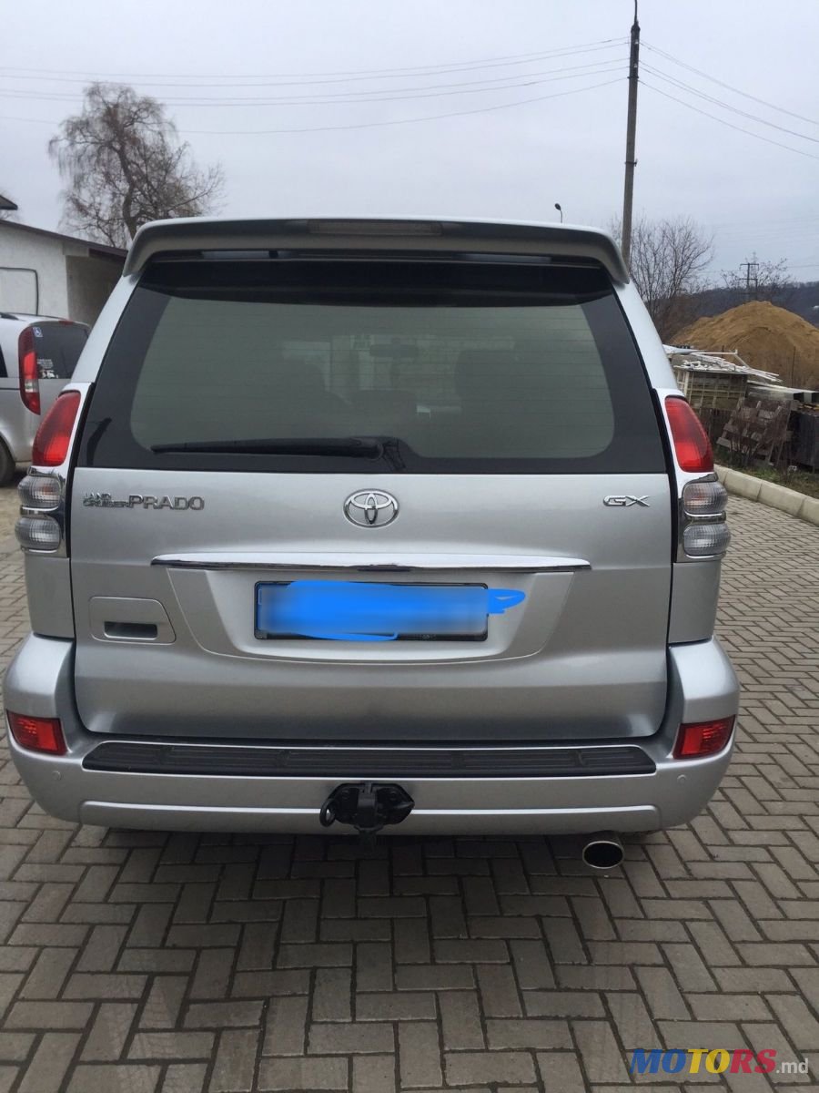 2008' Toyota Land Cruiser Prado photo #2