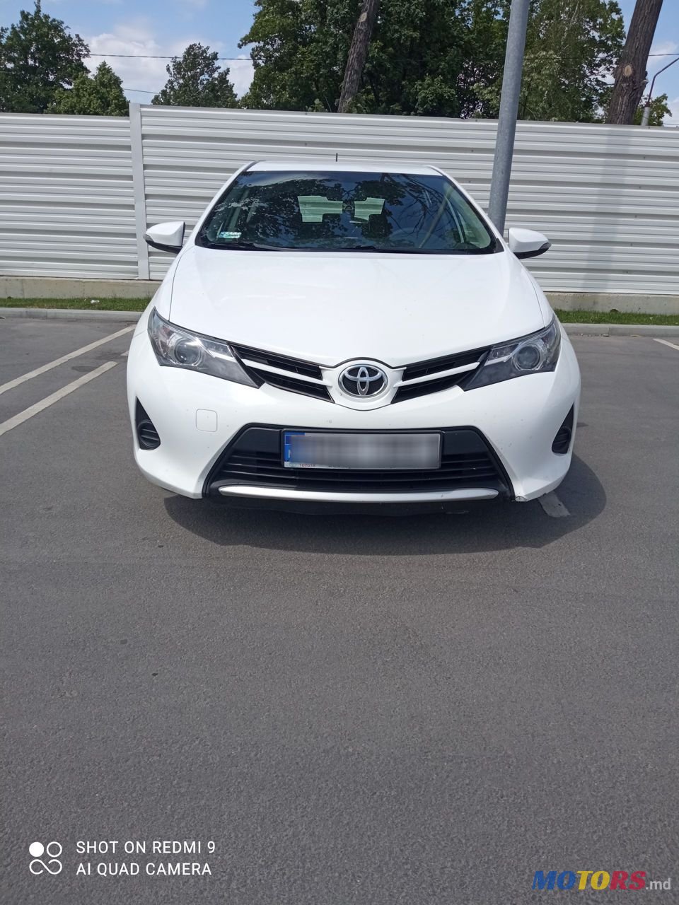 2015' Toyota Auris photo #1