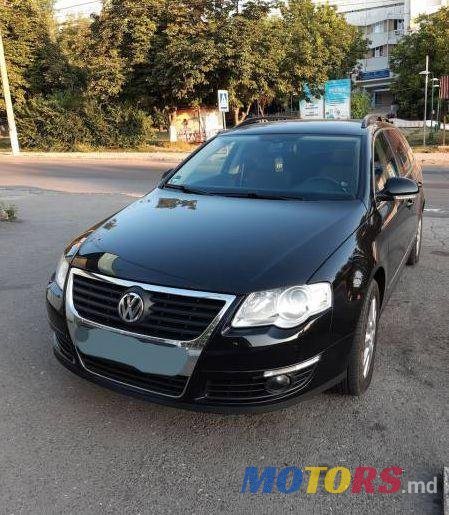 2009' Volkswagen Passat photo #1