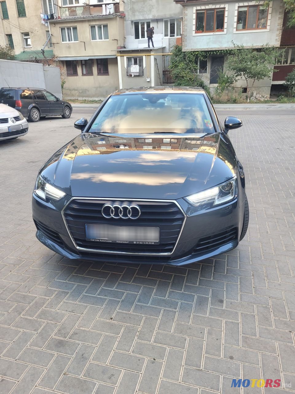 2015' Audi A4 photo #1