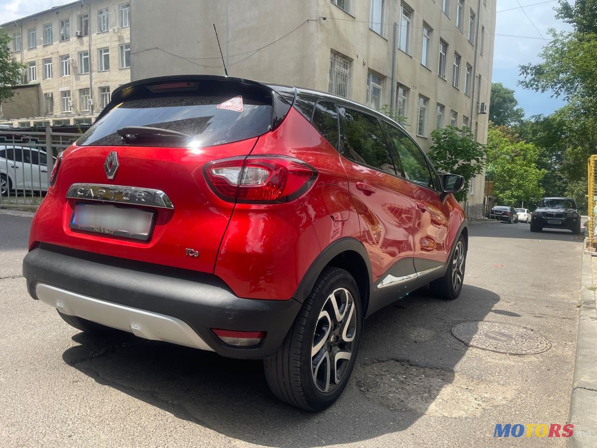 2015' Renault Captur photo #4