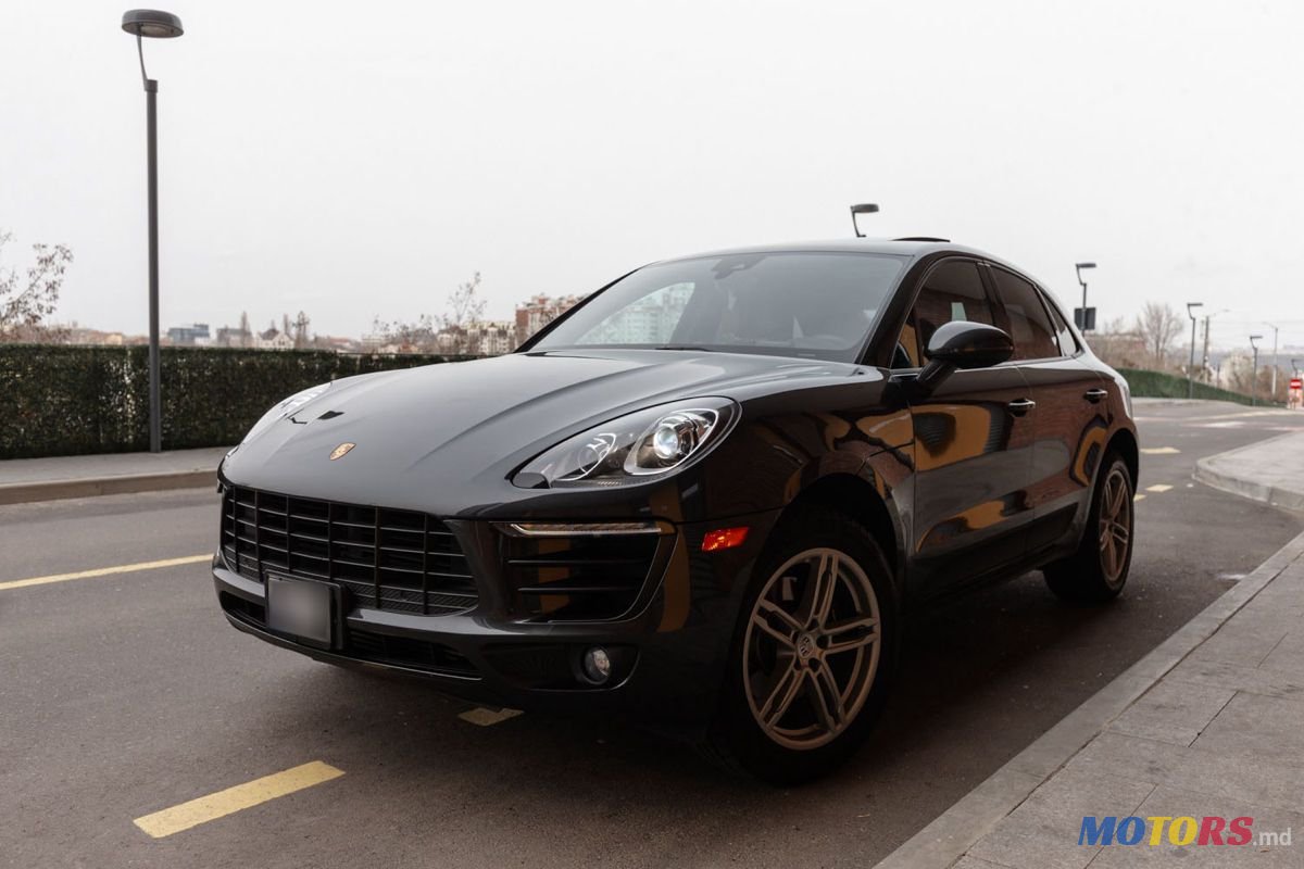 2017' Porsche Macan photo #1