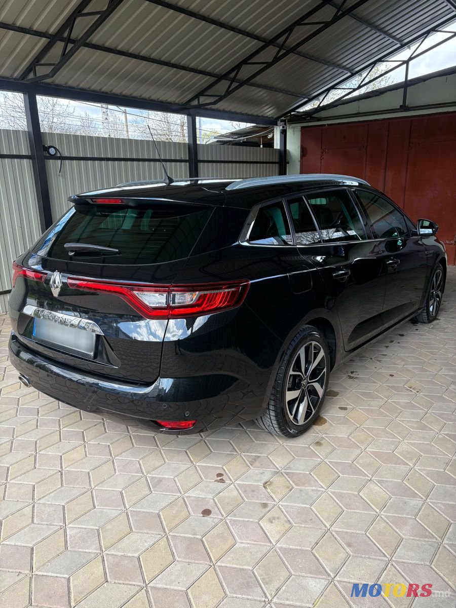 2020' Renault Megane photo #6