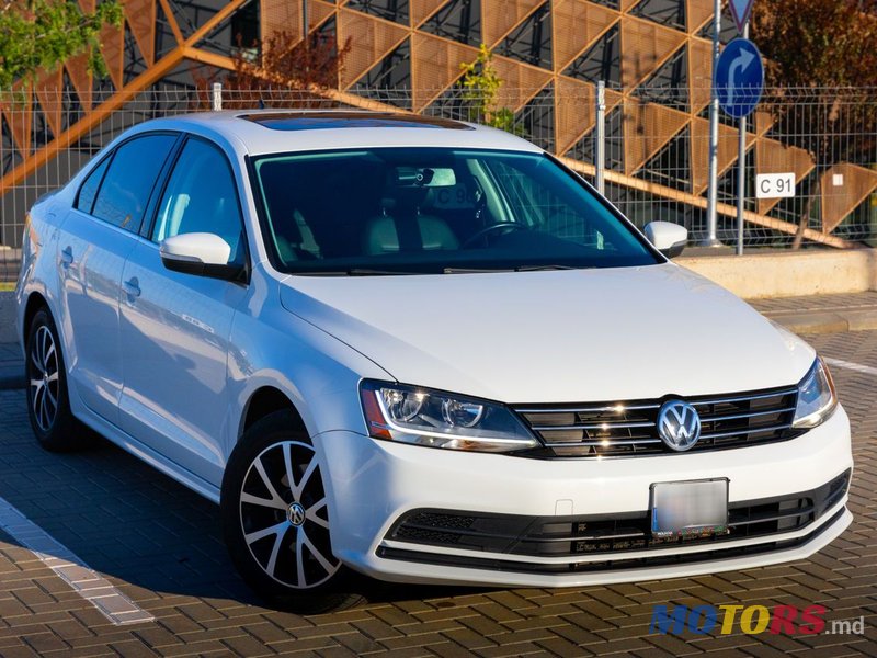 2016' Volkswagen Jetta photo #1