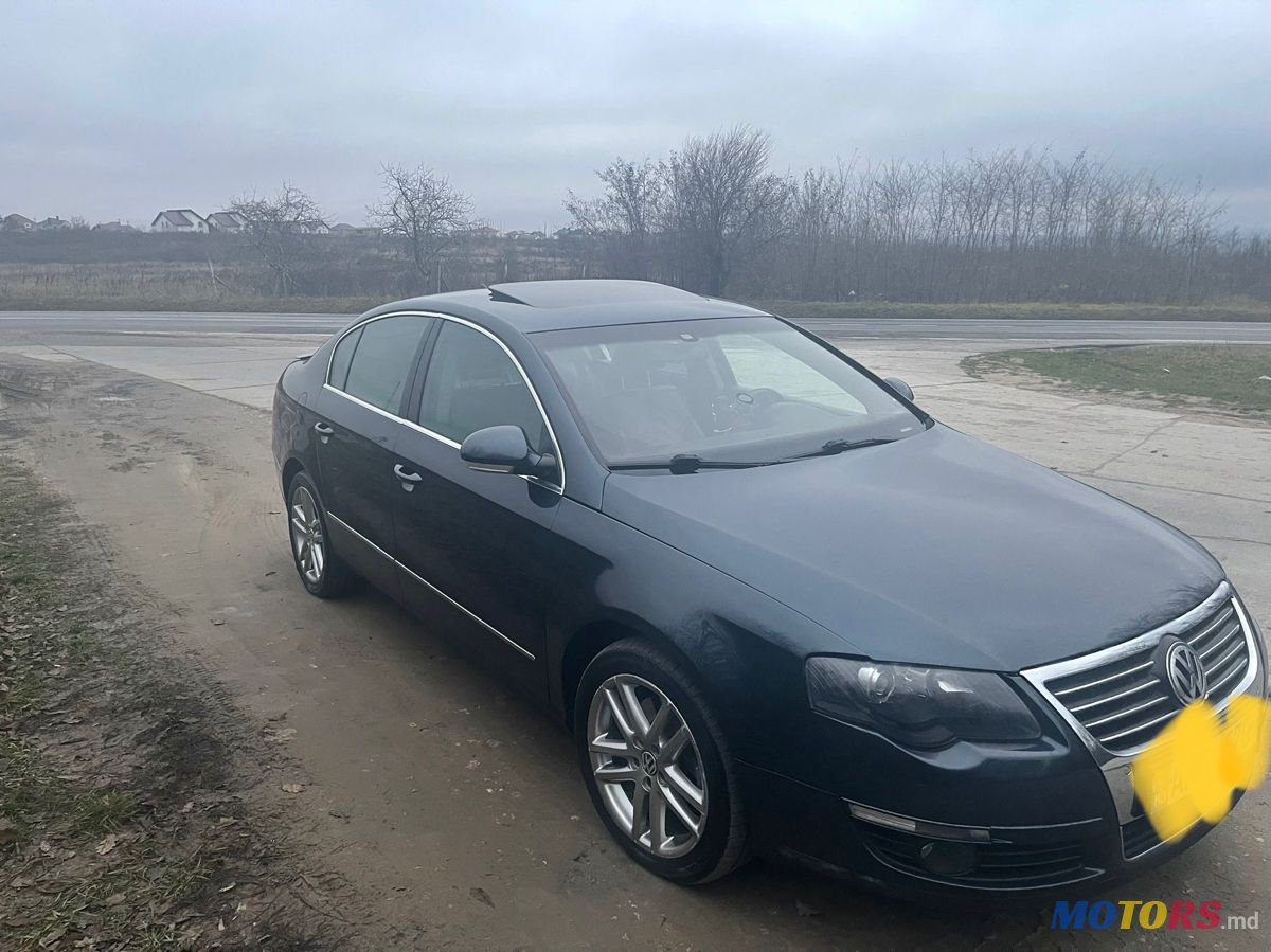 2008' Volkswagen Passat photo #1