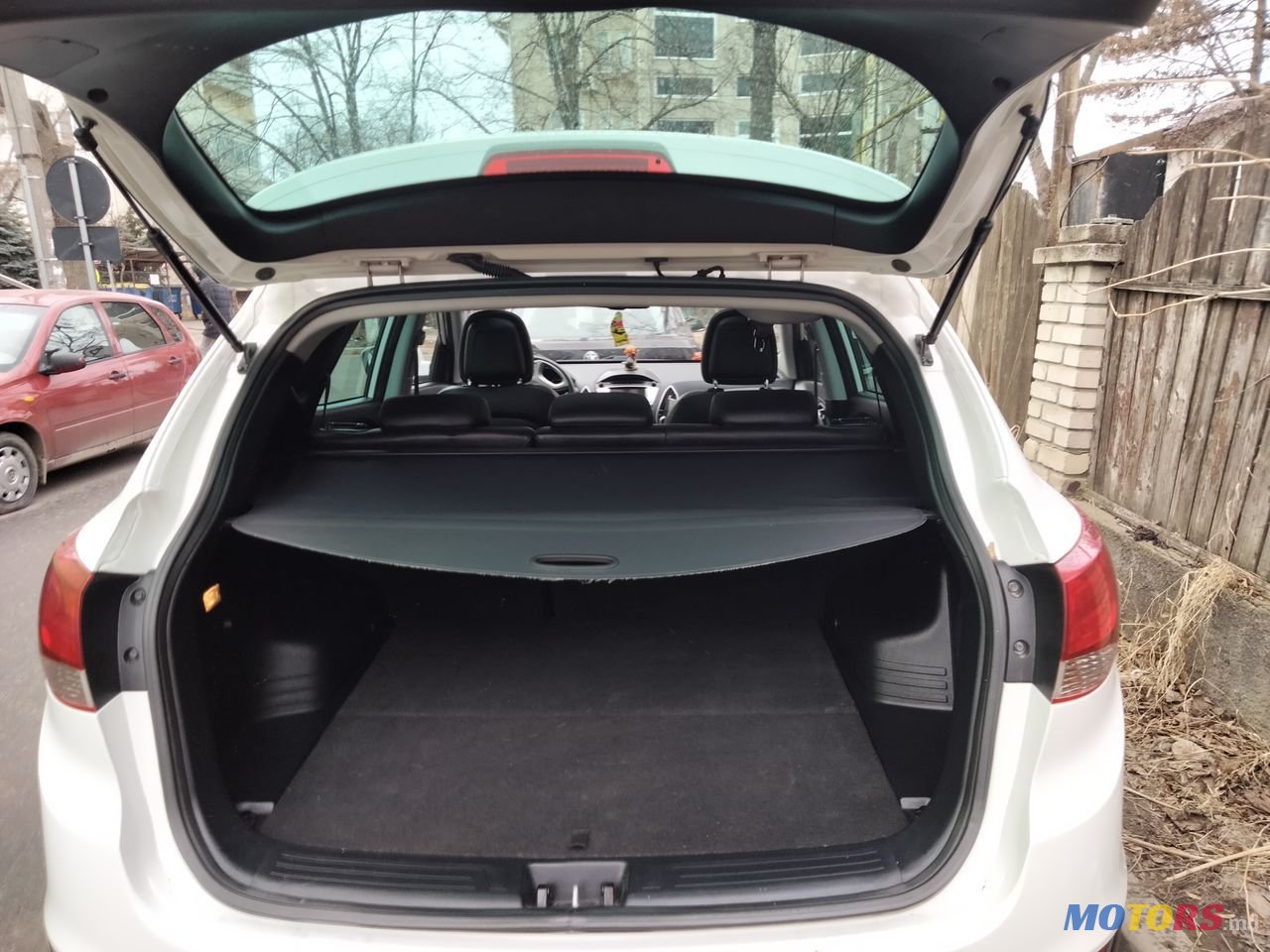 2012' Hyundai ix35 photo #6