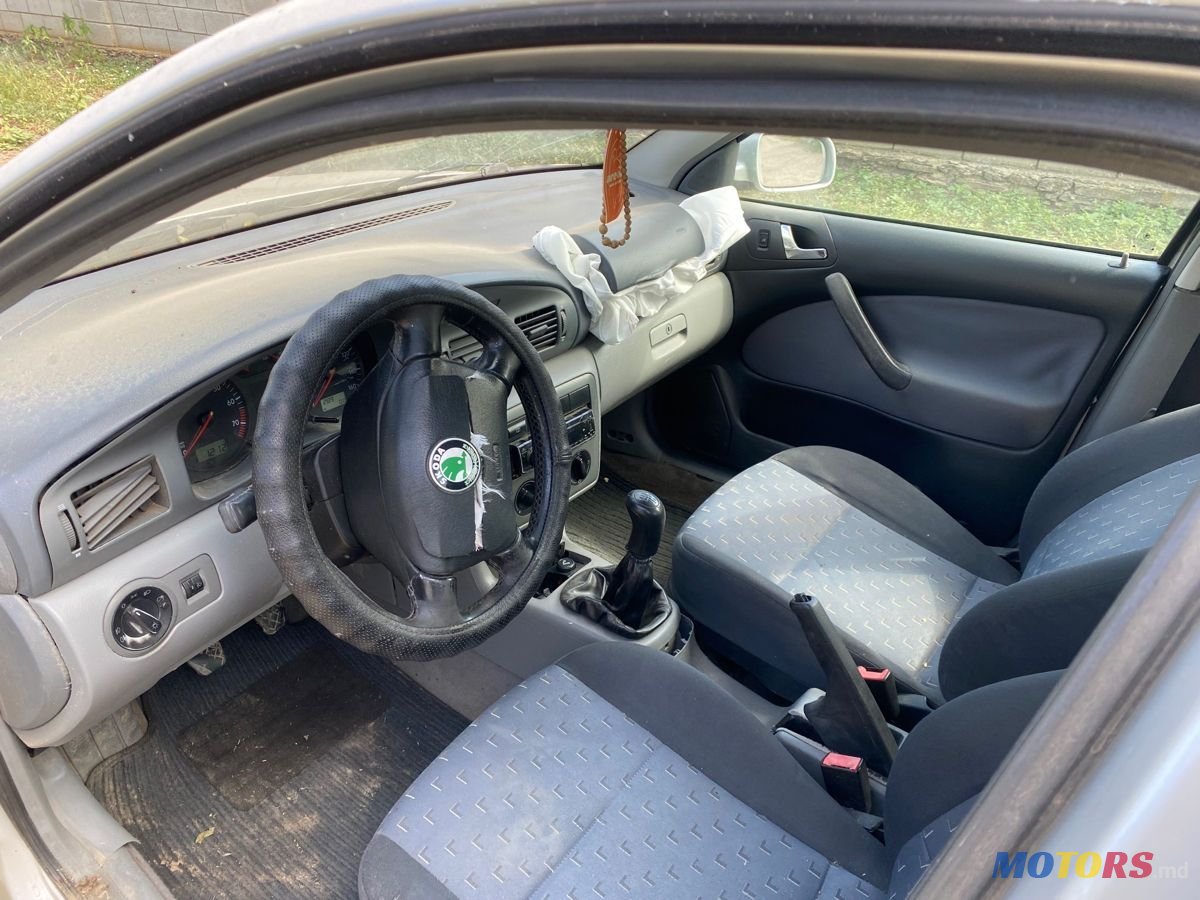 1998' Skoda Octavia photo #5