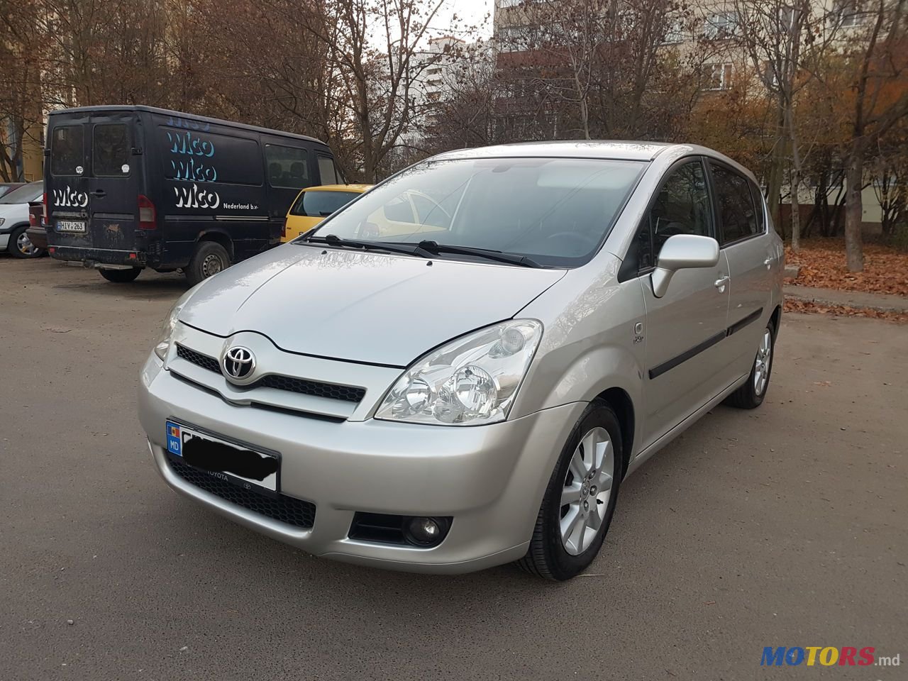 2005' Toyota Corolla Verso photo #4