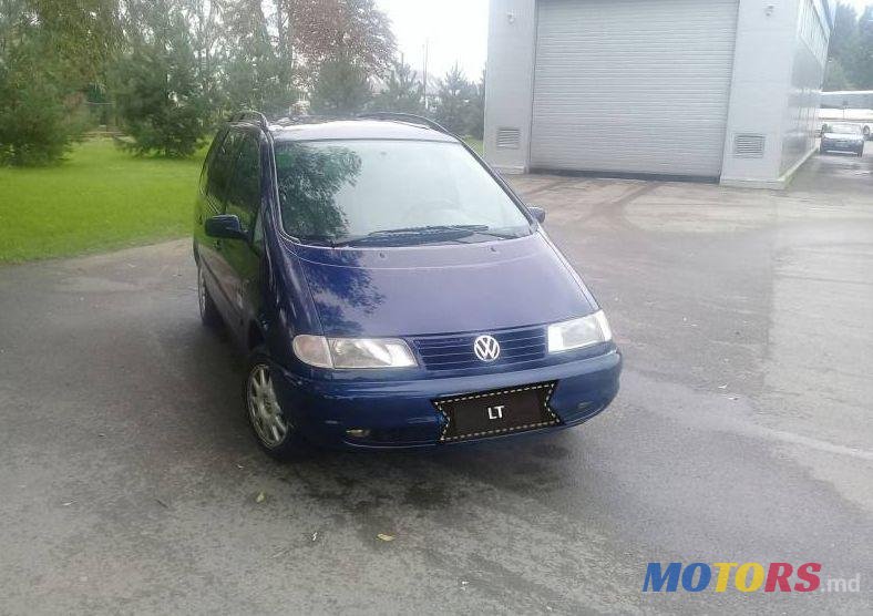 1999' Volkswagen Sharan photo #2