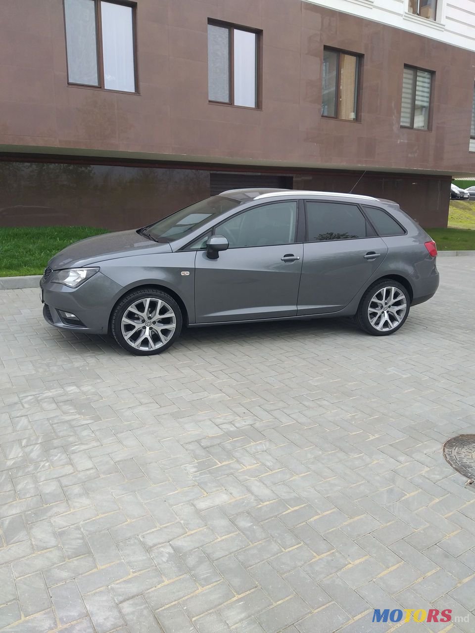 2013' SEAT Ibiza photo #3
