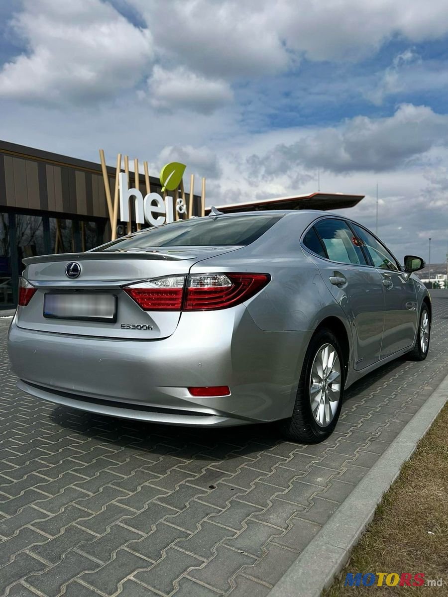 2012' Lexus Es Series photo #4