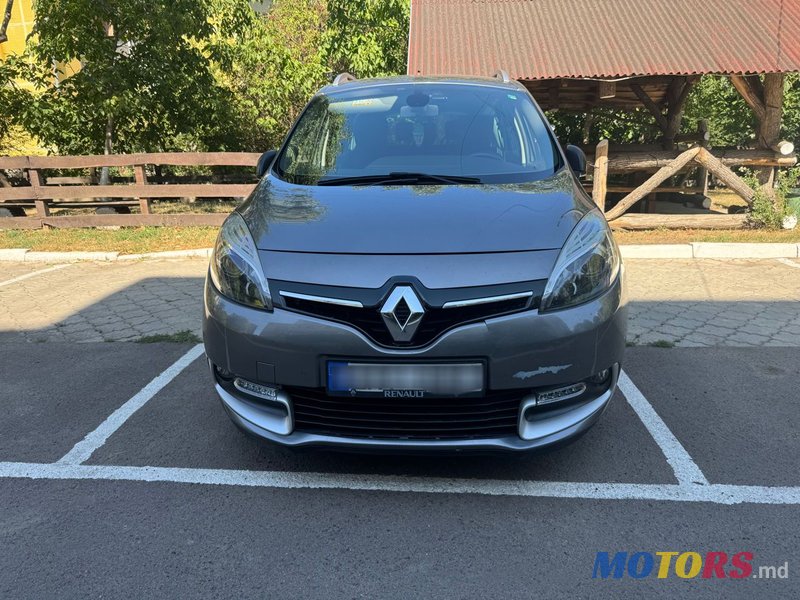 2016' Renault Grand Scenic photo #1