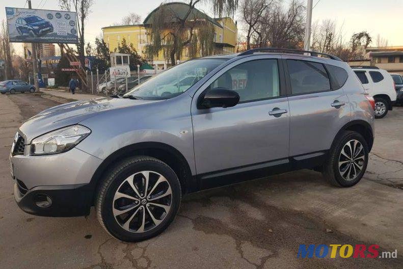 2013' Nissan Qashqai photo #1