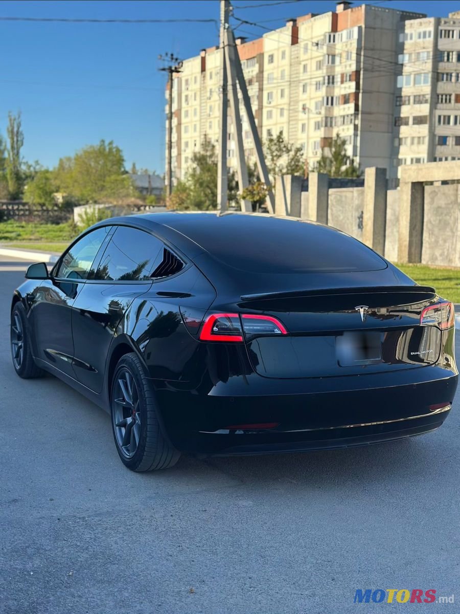 2021' Tesla Model 3 photo #4