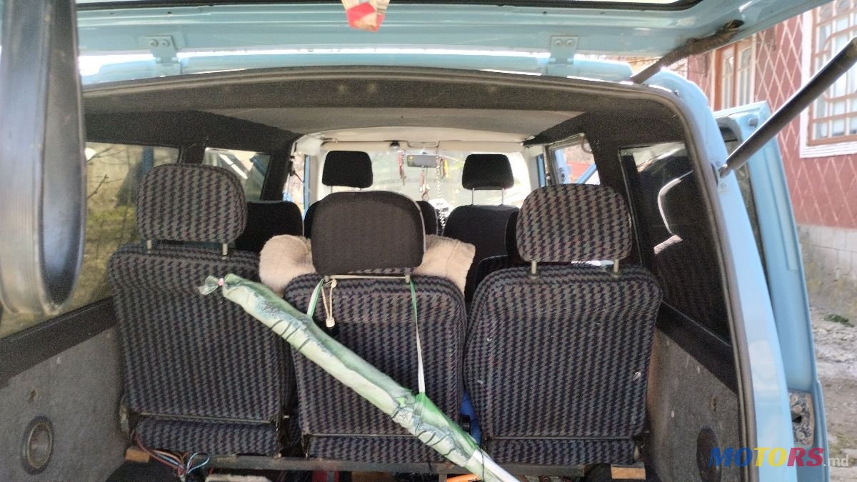 1998' Volkswagen Transporter photo #3
