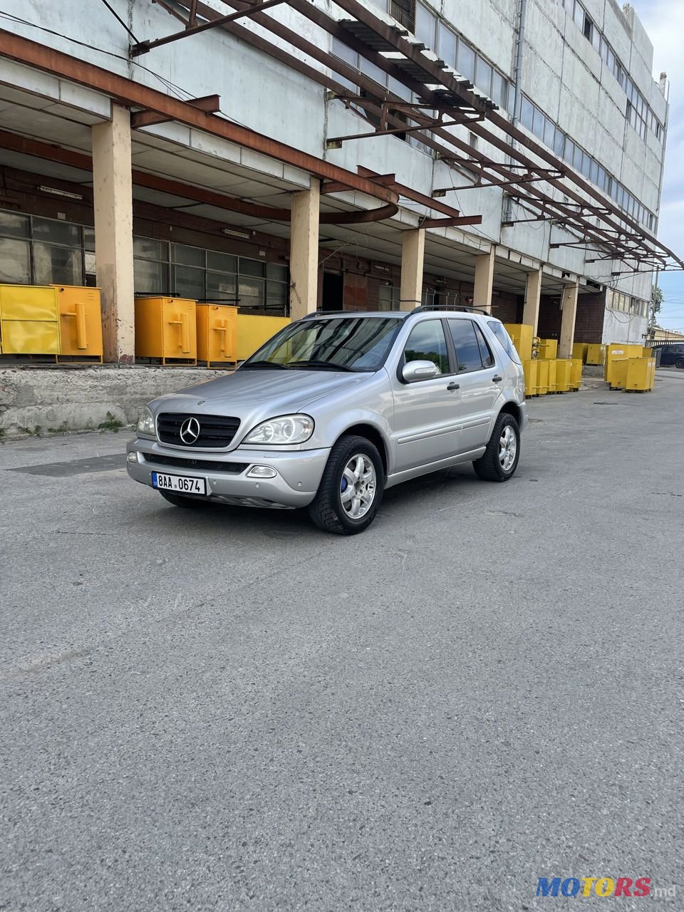 2004' Mercedes-Benz M Класс photo #1