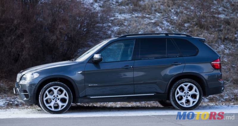 2011' BMW X5 photo #3