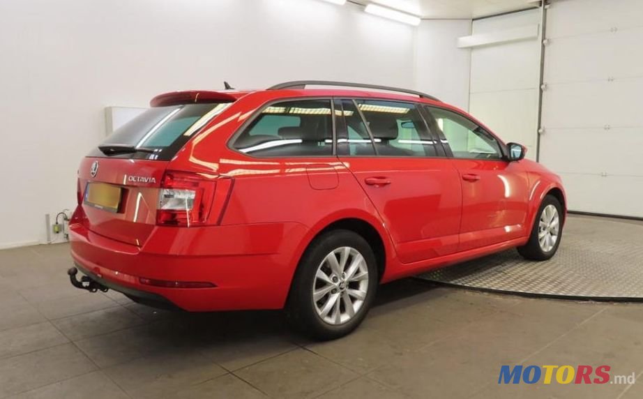 2018' Skoda Octavia photo #2